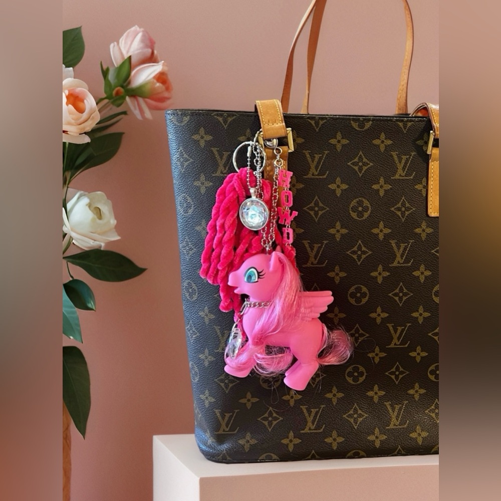 Pink Pony Pegasus Bag Chain - Picture 9 of 17